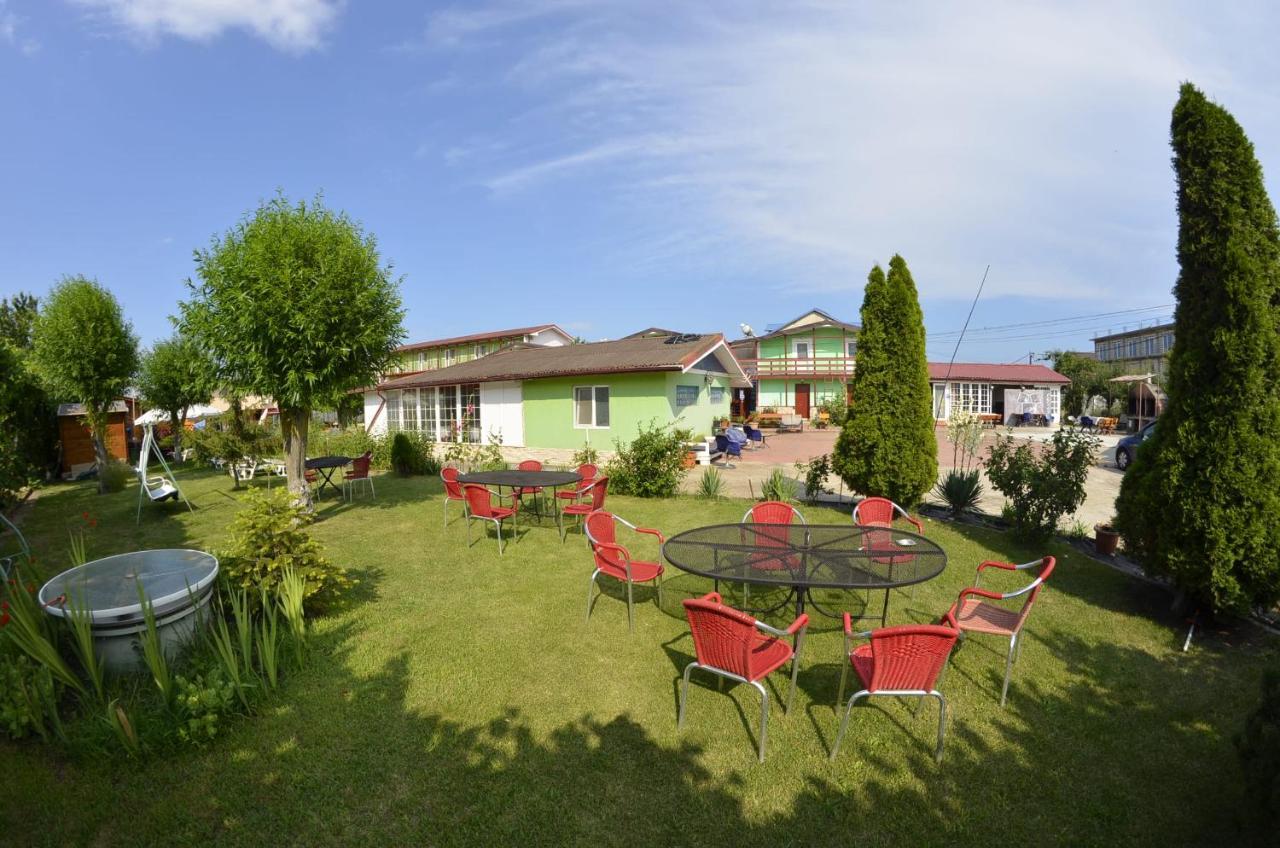 Casa Bucuria Hotel Costinesti Buitenkant foto