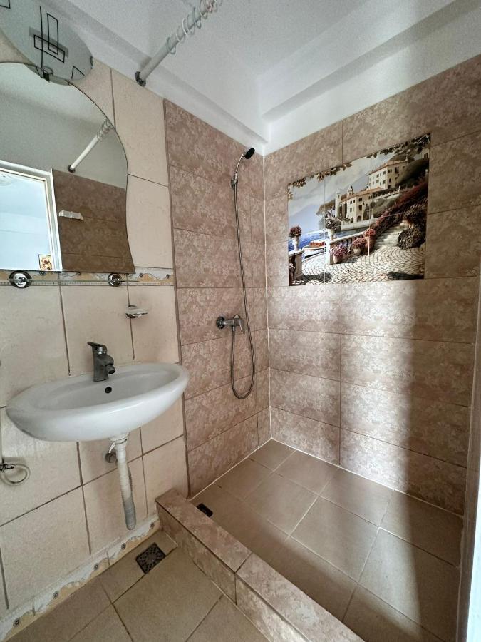 Casa Bucuria Hotel Costinesti Buitenkant foto
